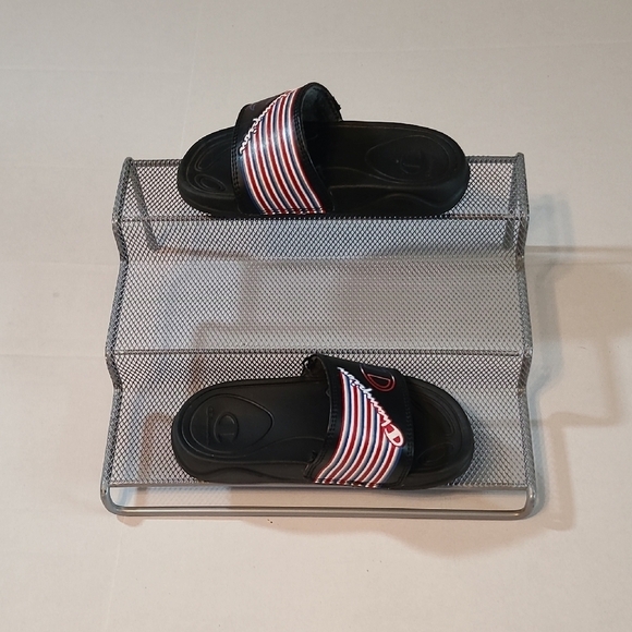 Champion Black and Red Slide Sandals Toddler Kids Size 9 EUC - Picture 3 of 8